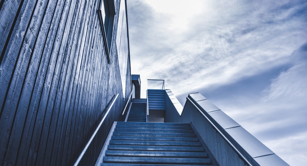 Leverage your achievements to build a stunning resume